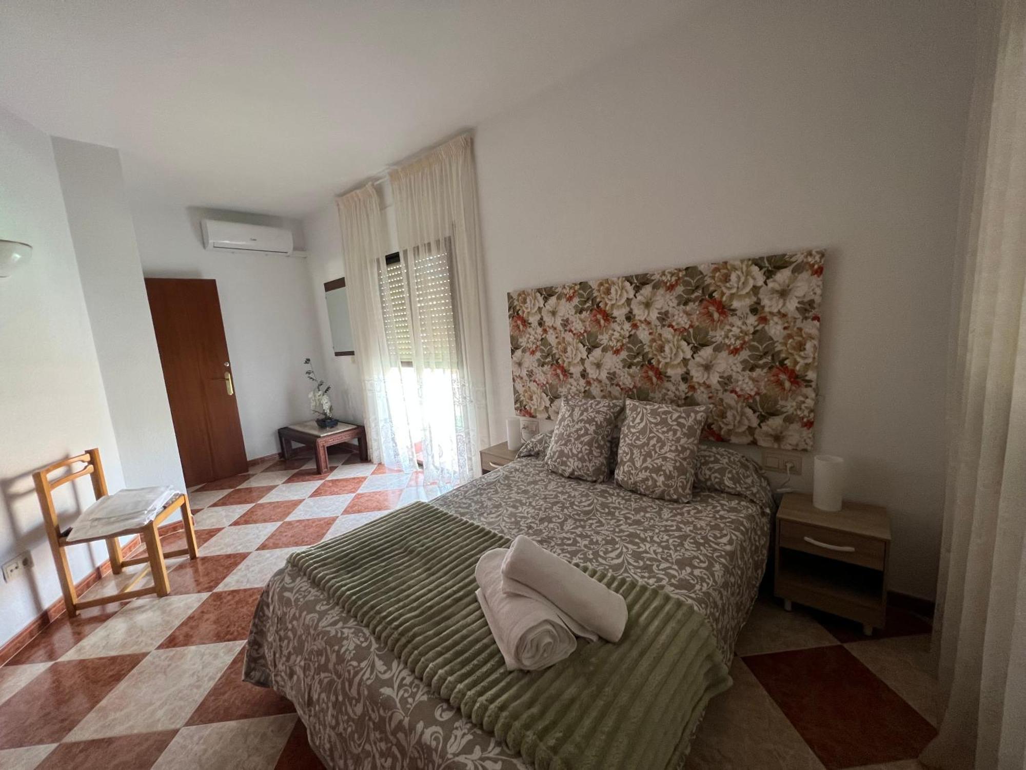 Casa Grande En Cordoba, Pueblo De La Victoria , 6 Dormitorios Eksteriør bilde