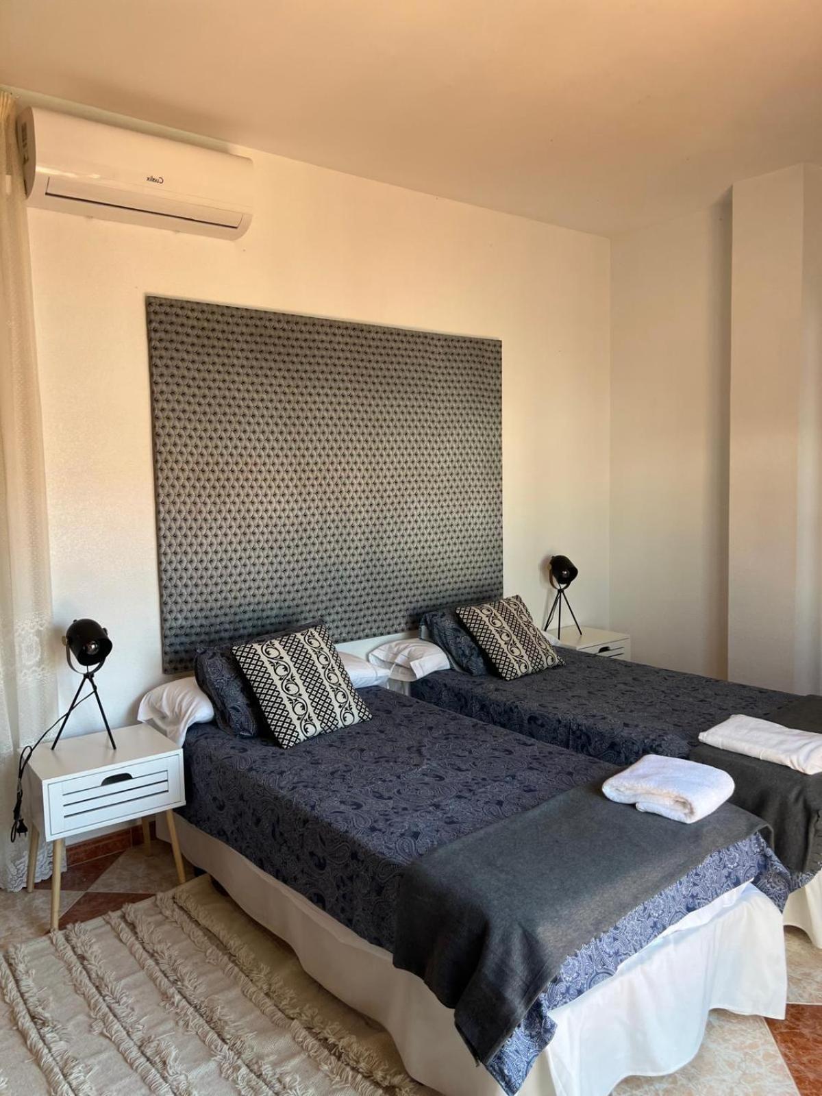 Casa Grande En Cordoba, Pueblo De La Victoria , 6 Dormitorios Eksteriør bilde